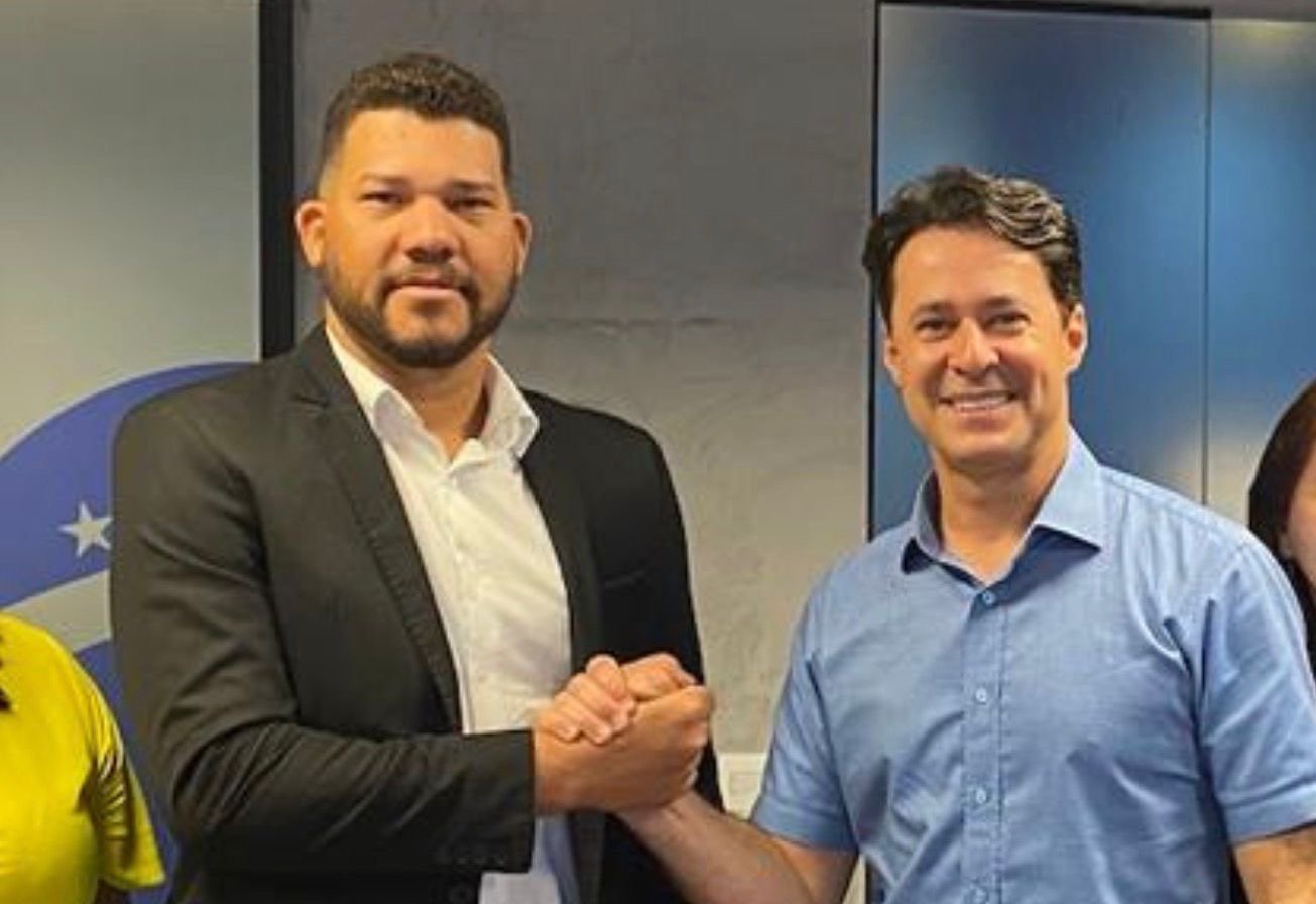 Deputado Abimael Santos parabeniza pré-candidato a senador, Anderson Ferreira, pelo bom desempenho nas pesquisas