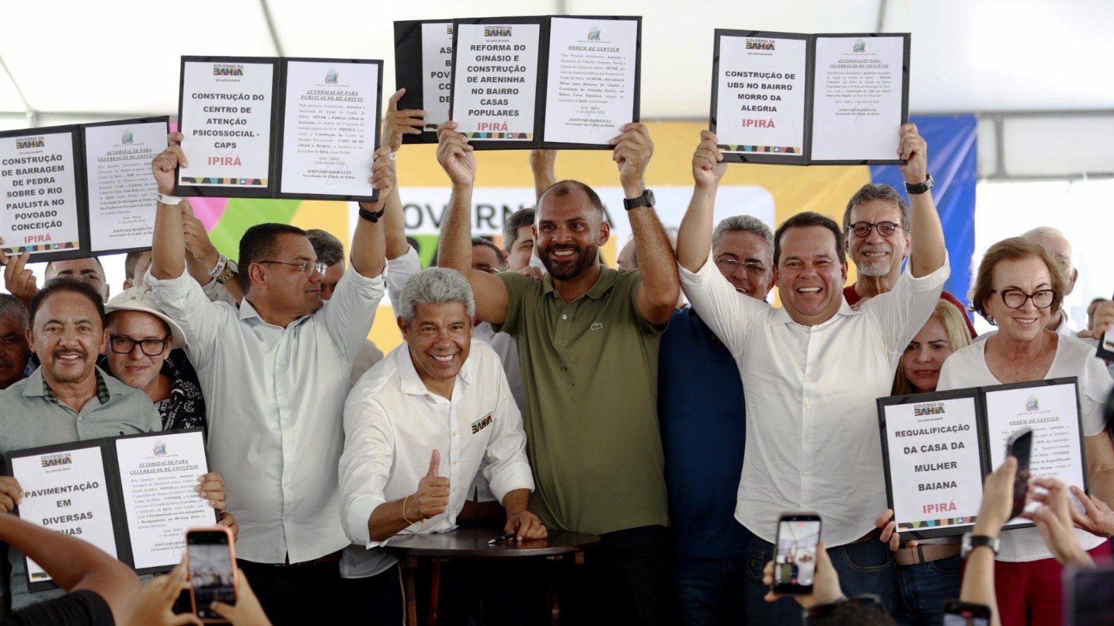 Em Ipirá, Governo do Estado entrega Novo Colégio de Tempo Integral e série de investimentos