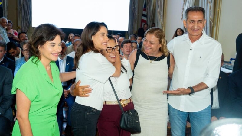 Regina da Saúde comemora anúncio da retomada das obras da Adutora do Agreste