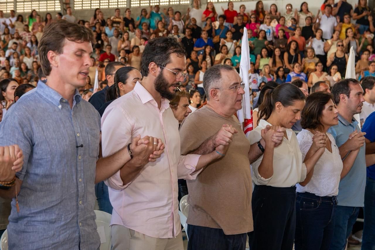 Zeca Cavalcanti recebe Raquel Lyra e lideranças políticas em Arcoverde durante a 22ª Festa da Misericórdia e reforça o protagonismo do município em Pernambuco