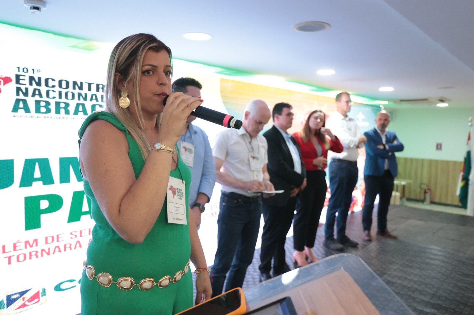 Gestão Rodrigo Pinheiro vira exemplo nacional e eleva Renata Senna à presidente da Abracen