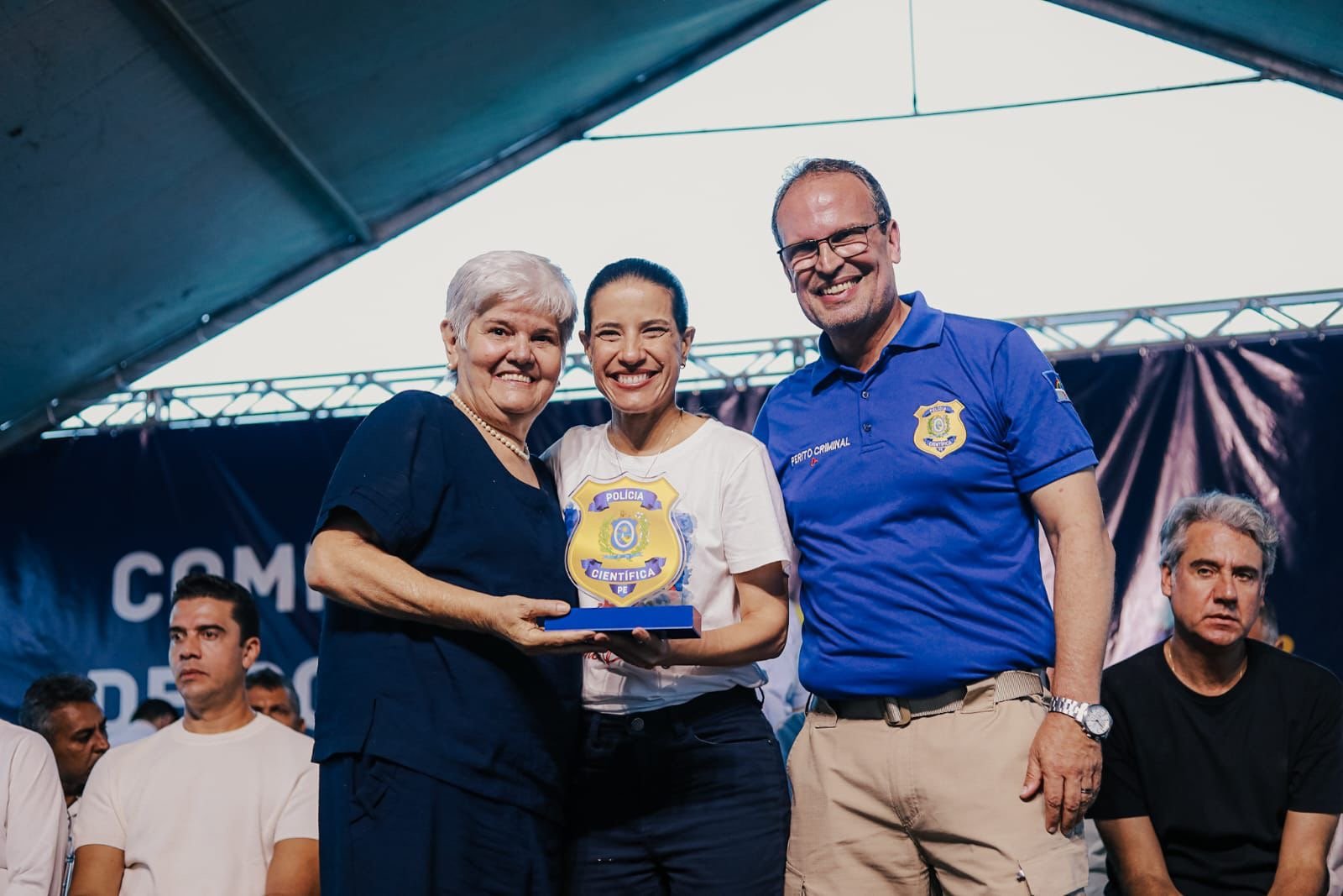 Em dia histórico, governadora Raquel Lyra entrega novo Complexo de Polícia Científica e inaugura terceira Cozinha Comunitária na cidade de Caruaru