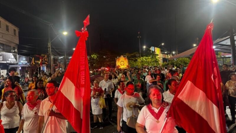 Procissão da Bandeira e missa campal abrem a 369ª Festa de Nossa Senhora dos Prazeres