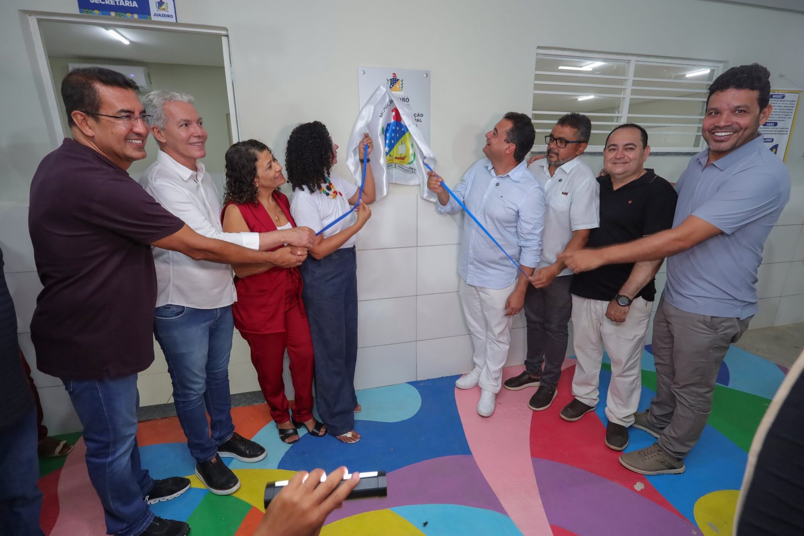 Prefeito Andrei Gonçalves entrega Escola Santa Terezinha em Maniçoba e reforça investimentos históricos na educação com o PROJUA