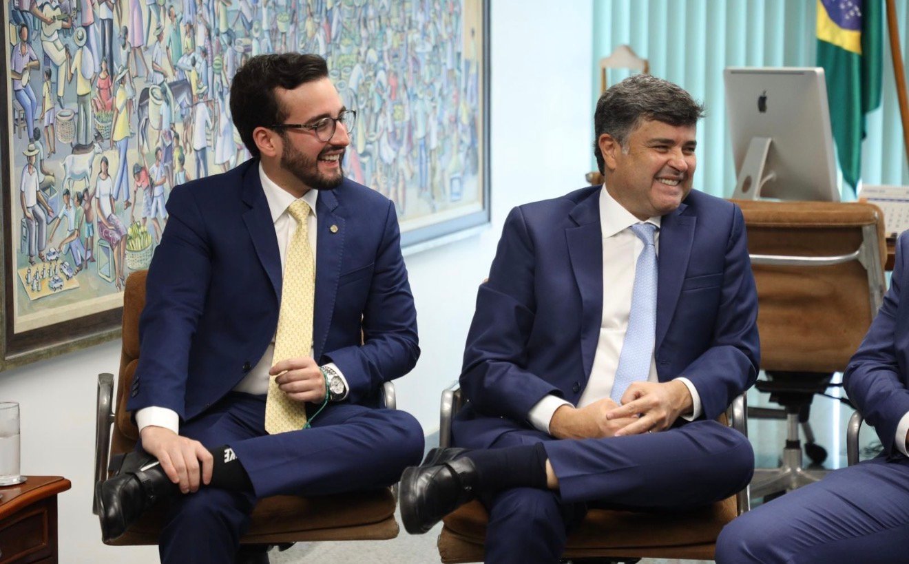 Câmara aprova projeto de Eduardo e Lula da Fonte que garante reconhecimento de marisqueiras no Seguro-Defeso