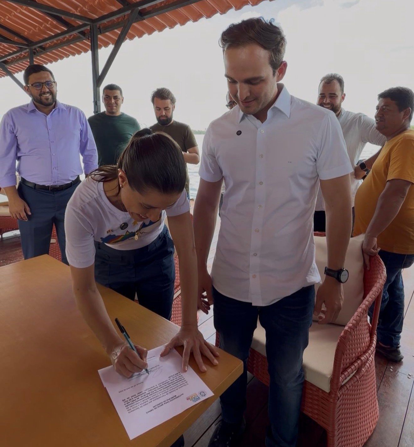 Victor Coelho e Raquel Lyra assinam ordem de serviço para requalificação da Avenida Fernando Bezerra em Ouricuri