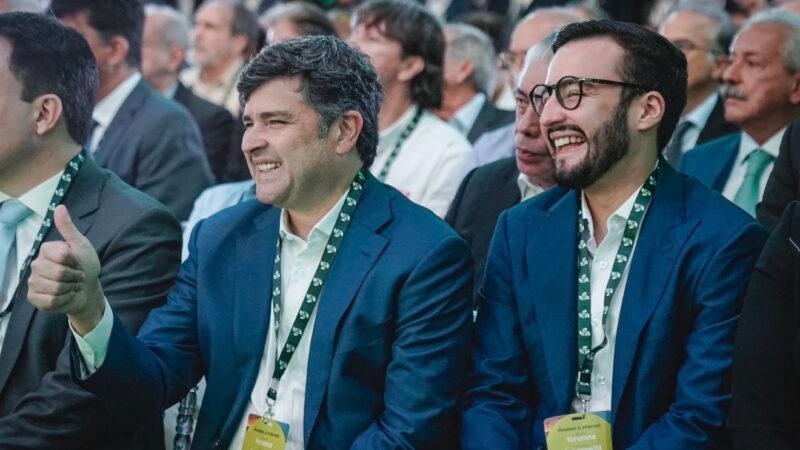 Eduardo e Lula da Fonte apresentam projeto que isenta professores do Imposto de Renda