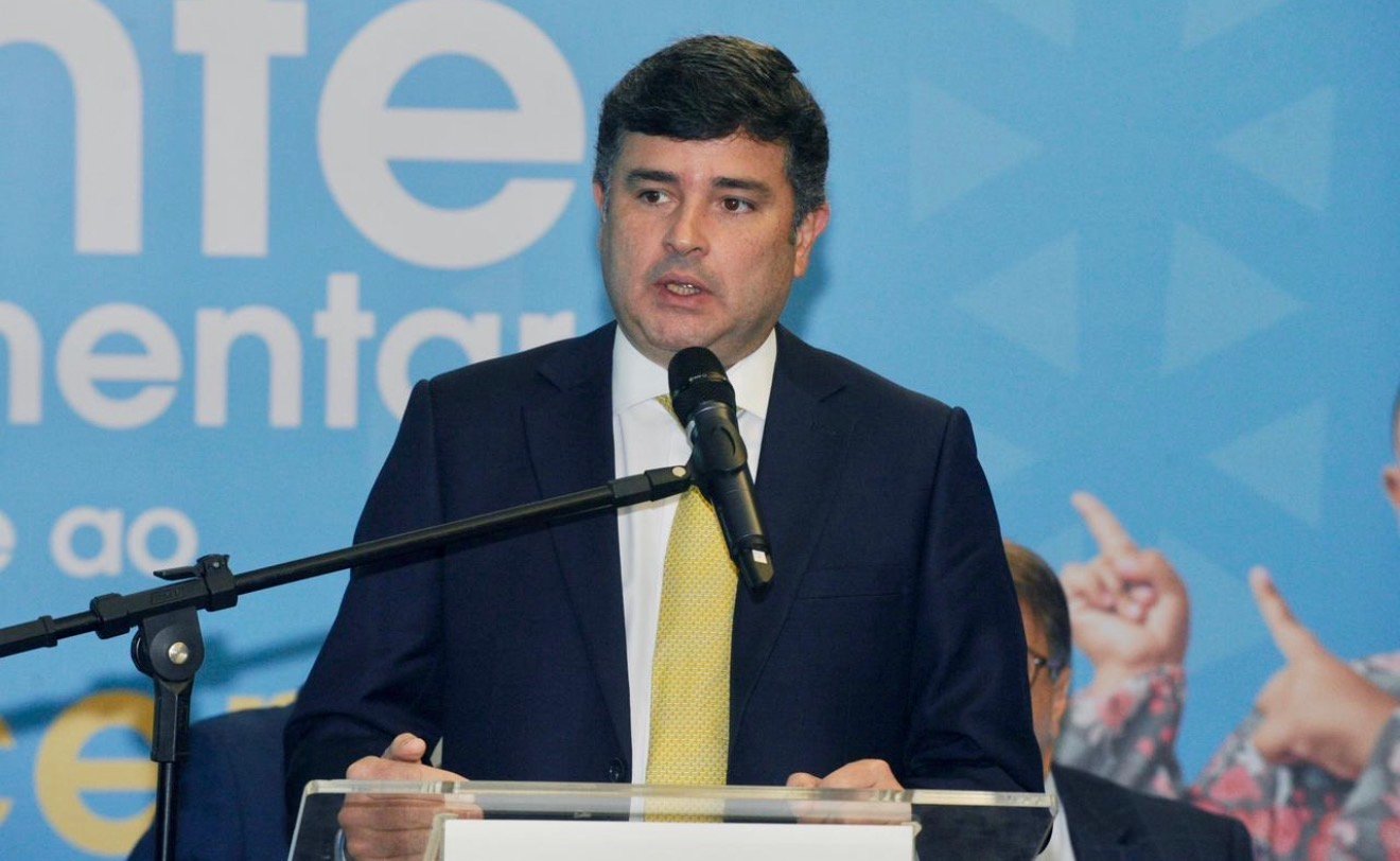 Eduardo da Fonte vota a favor da PEC que garante financiamento mínimo para a assistência social