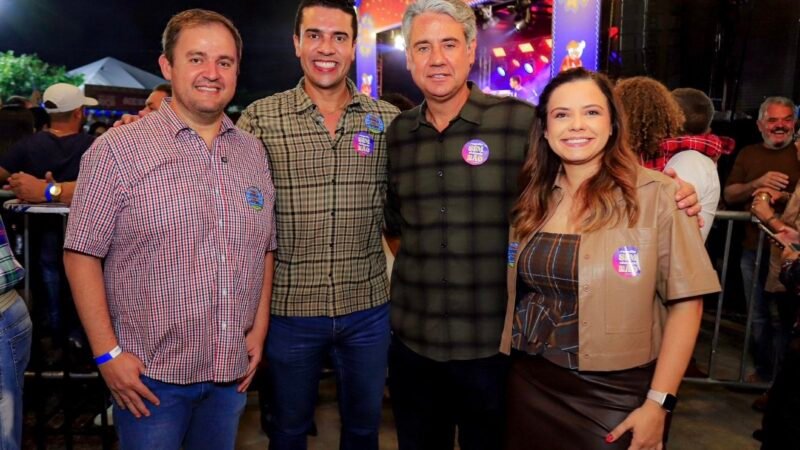 Ao lado de Anderson Luiz e Fernando Monteiro, Rodrigo Pinheiro abre oficialmente o São João de Caruaru