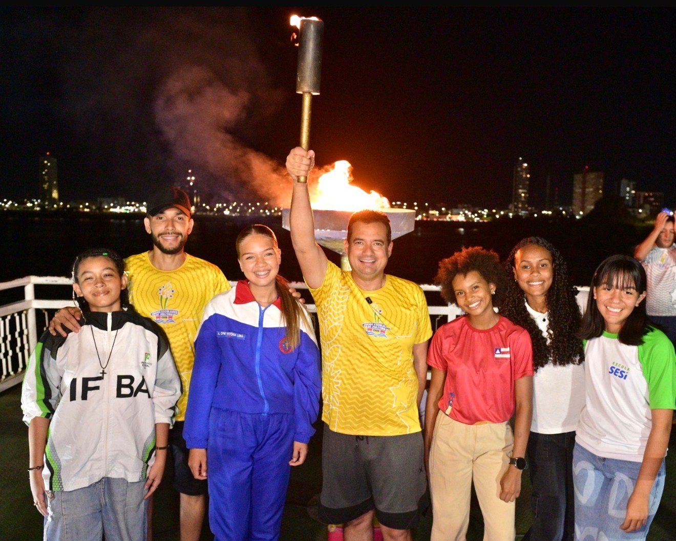 Prefeito Andrei destaca compromisso com a infância e juventude durante abertura da maior edição da história dos Jogos Escolares de Juazeiro