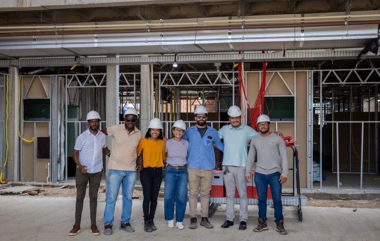 Débora Almeida acompanha obras da Maternidade de Garanhuns e ressalta eficiência e qualidade da construção