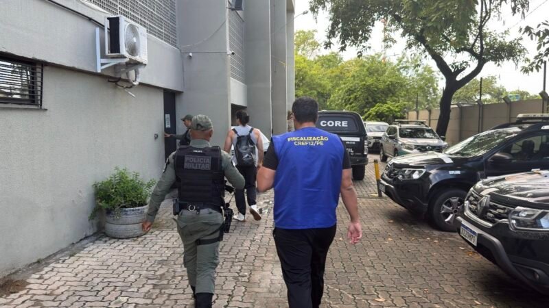 Falso Profissional de Educação Física é levado à delegacia após ser flagrado em exercício ilegal