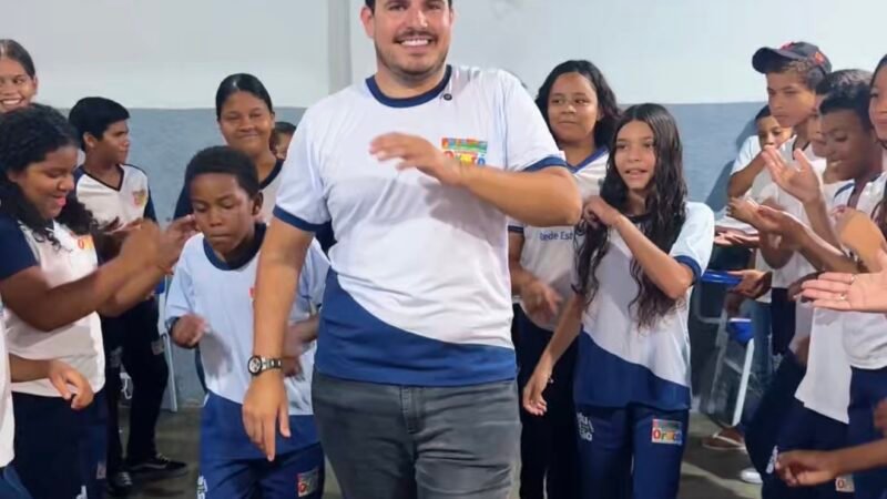 Prefeito Ismael Lira garante fardamento escolar gratuito pelo segundo ano consecutivo em Orocó