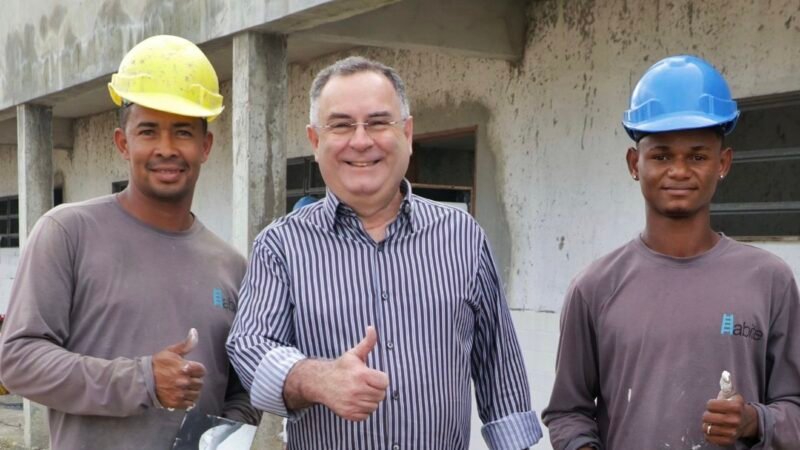 Prefeito Zeca Cavalcanti destrava obras paradas há anos, acelera investimentos e muda o cenário de abandono em Arcoverde