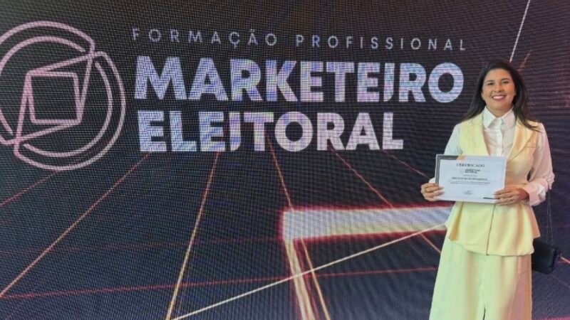 Secretária de Comunicação de Juazeiro, Gisa Ramos conclui curso de formação em marketing eleitoral na Paraíba