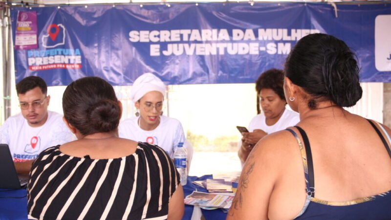 Prefeitura Presente: SMJ leva serviços de cidadania e inclusão para mulheres e jovens em Carnaíba do Sertão