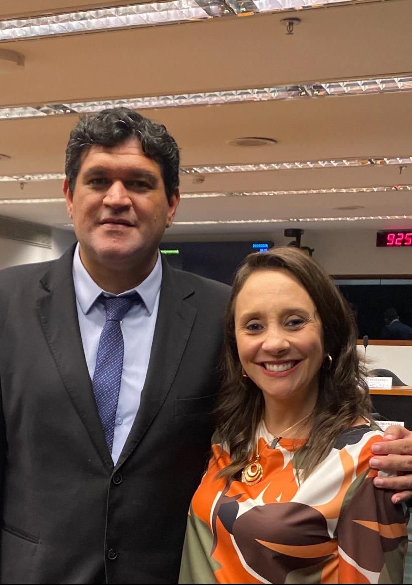 Em Brasília, Guiga Nunes se reúne com Renata Abreu e fortalece projeto político