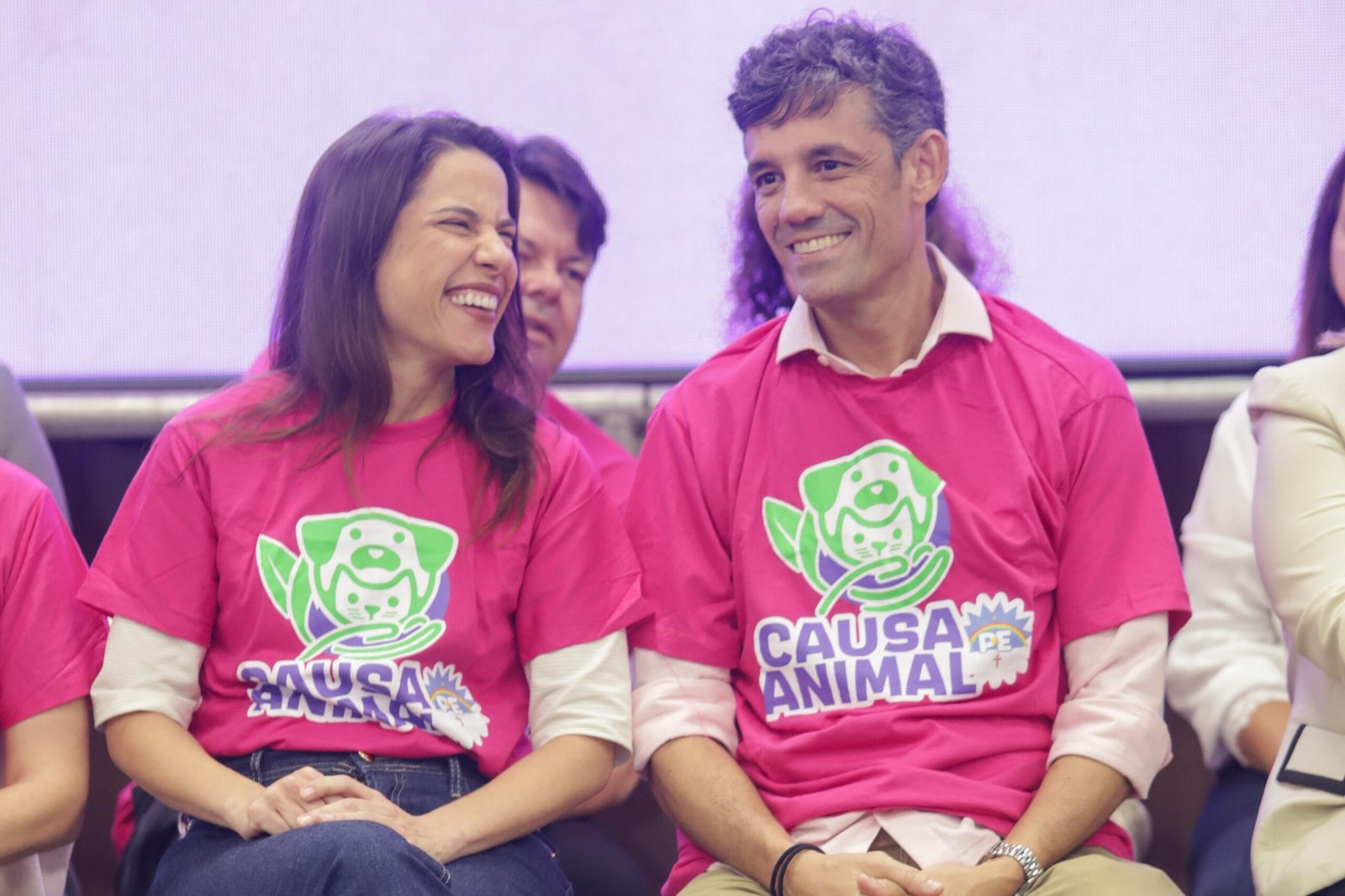 Daniel Coelho comemora a marca de mais de 10 mil castrações de cães e gatos em Pernambuco