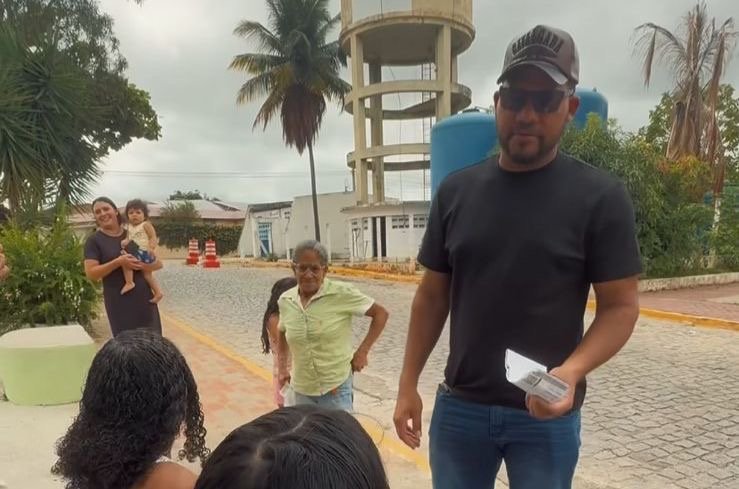 Deputado Abimael Santos cobra providências para o abastecimento de água em Belo Jardim