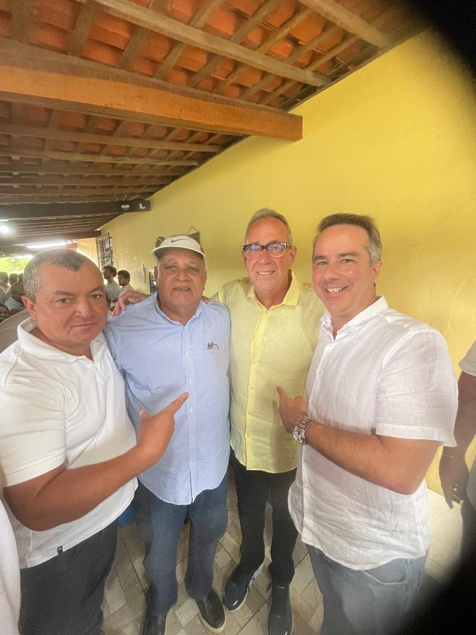 Ex-prefeito Marcello Maranhão prestigia lançamento de campanha de Álvaro Porto em Canhotinho