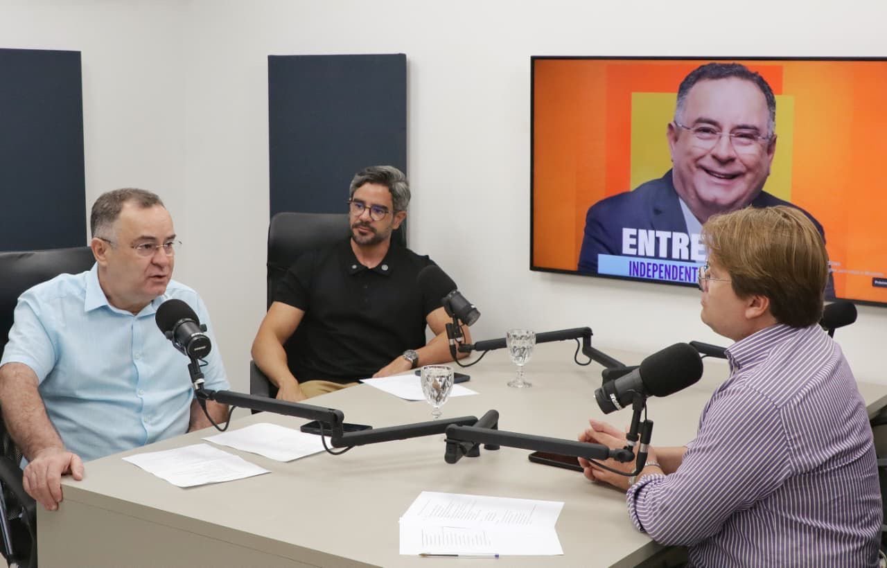 Prefeito Zeca Cavalcanti apresenta pacote de obras, investimentos milionários e avanços em serviços durante balanço da gestão