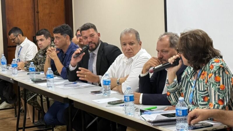 Deputado Abimael Santos preside Audiência Pública em Fernando de Noronha