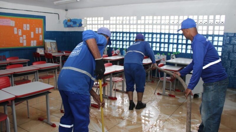Prefeitura do Jaboatão intensifica força-tarefa com ações emergenciais, limpeza de canais e apoio a famílias atingidas pelas chuvas
