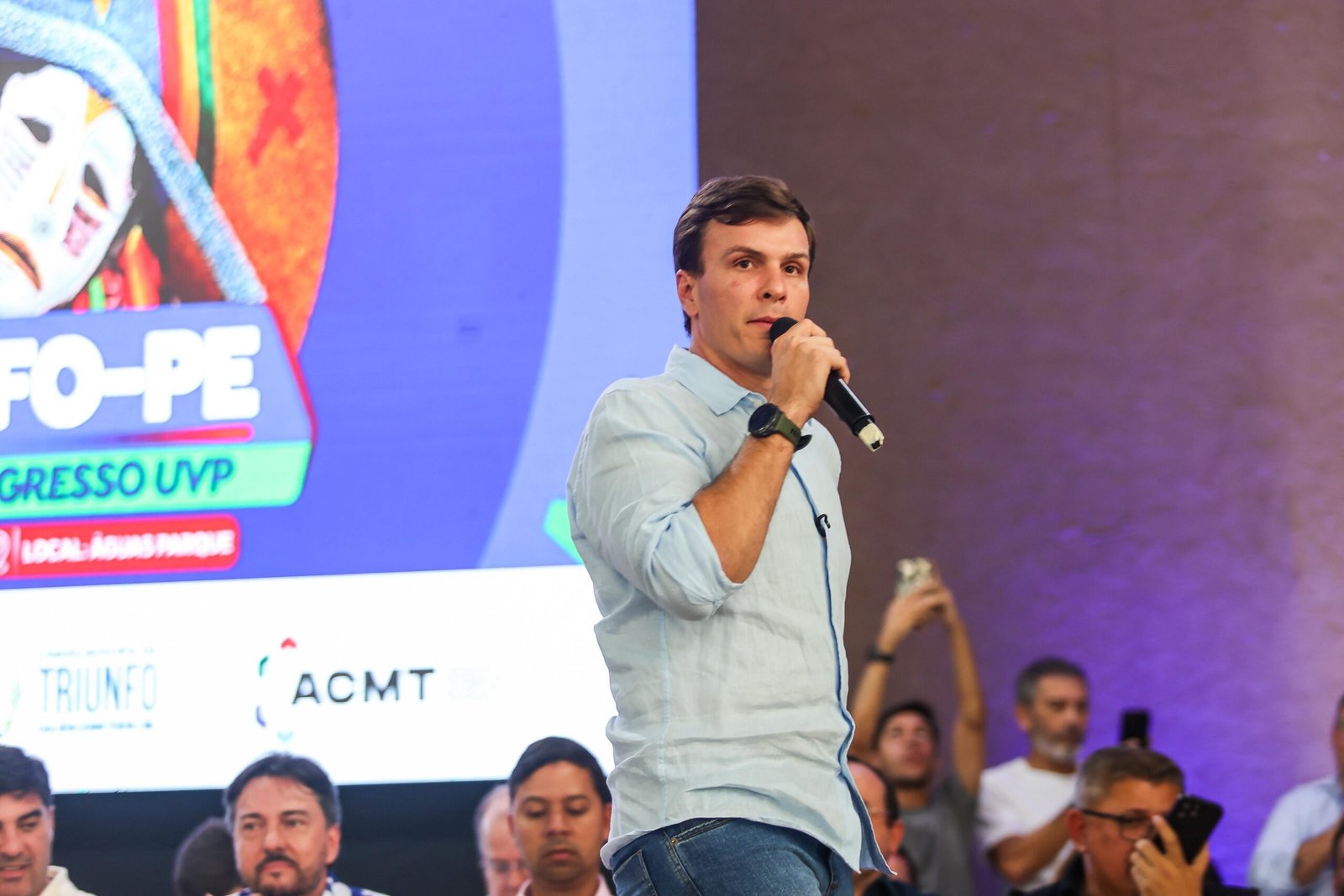 Miguel Coelho participa do Grande Congresso Estadual da UVP em Triunfo