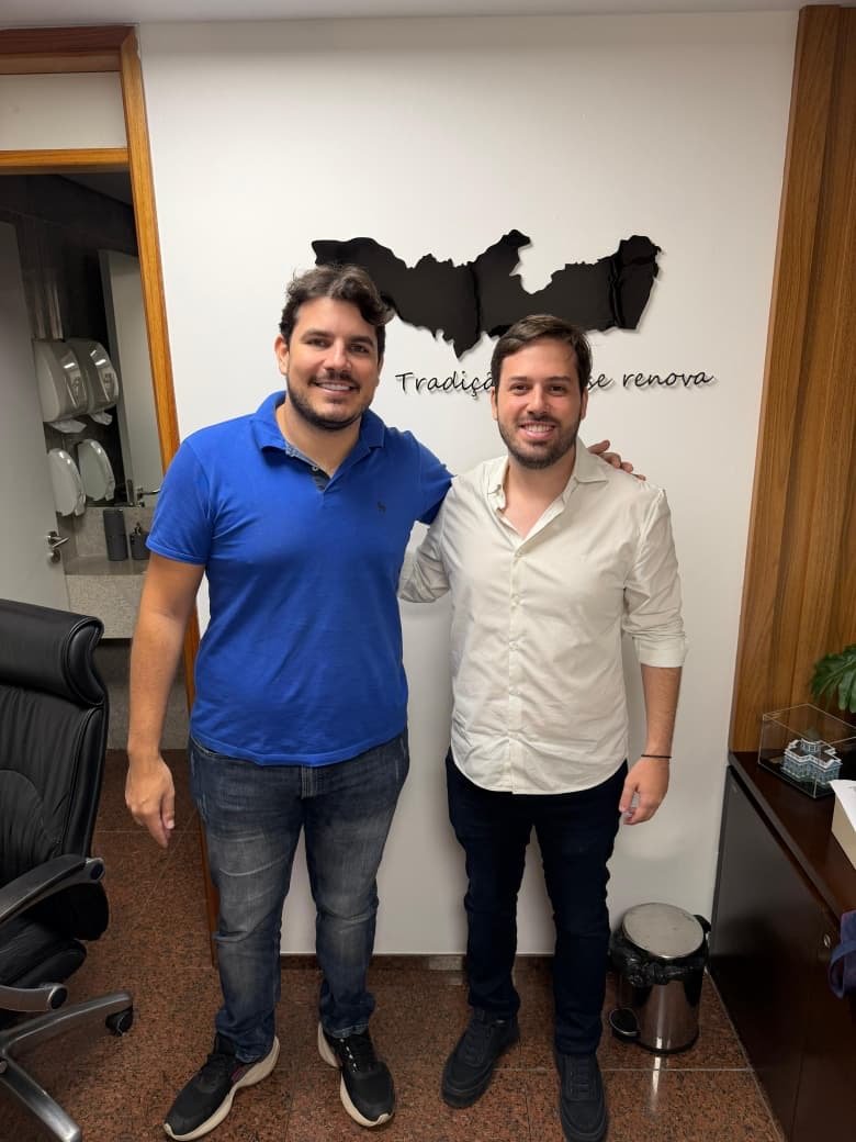 Ao lado do Prefeito Ismael Lira, Deputado Aglailson Victor anuncia recursos para construção da Praça da Cohab Velha em Orocó