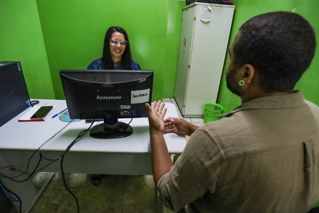 Ouvidoria da Sesau é canal direto para escuta da população em Juazeiro