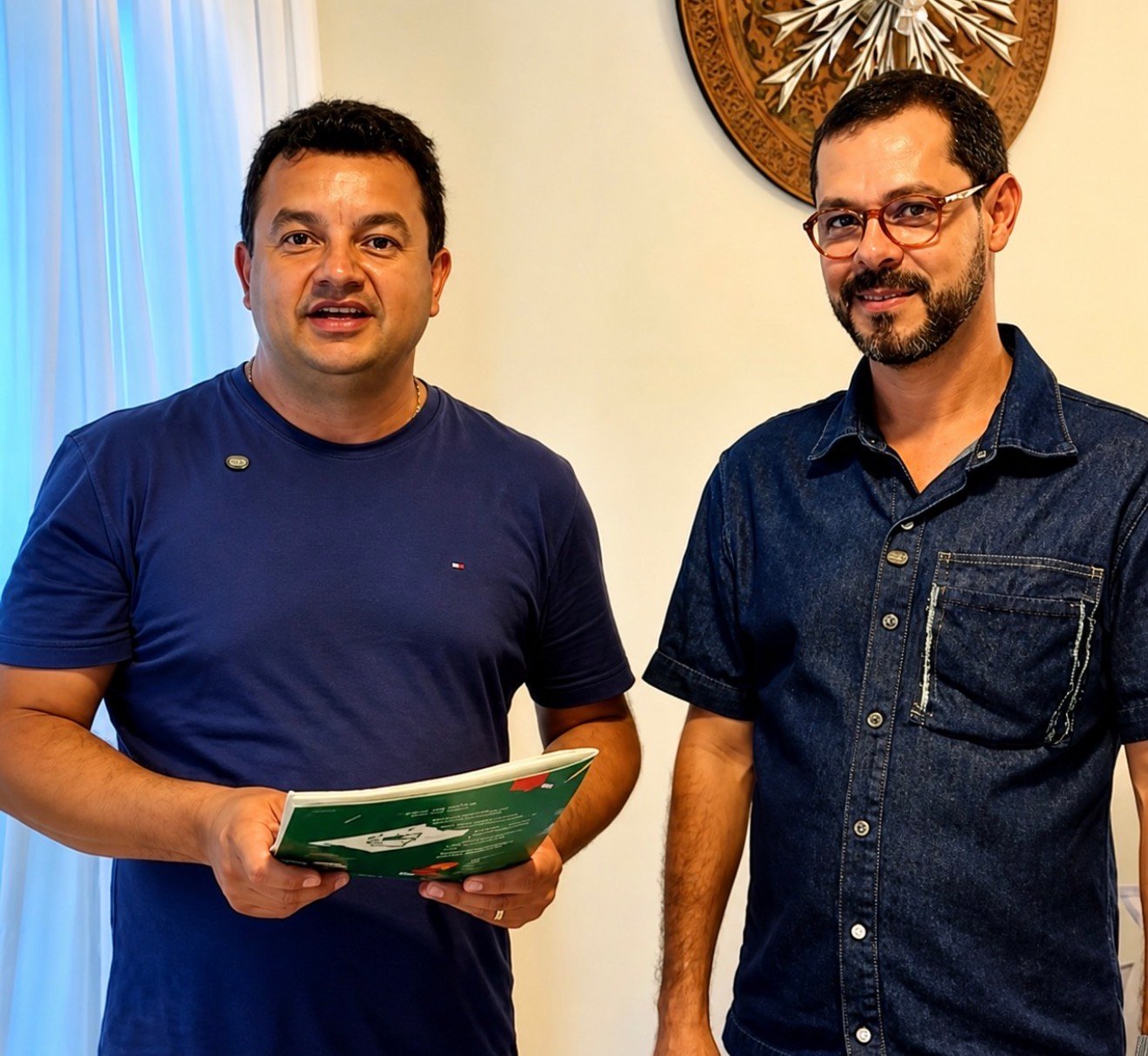 Pedro anuncia pagamento da primeira bolsa do Programa Volta por Cima (EJA) em Itaíba