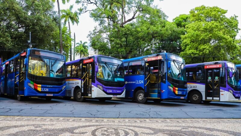Governo de Pernambuco lança edital para aquisição de 100 ônibus elétricos para a Região Metropolitana do Recife
