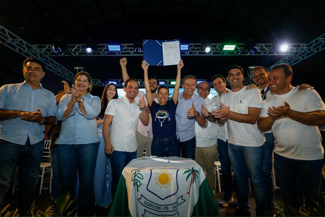 Governadora Raquel Lyra entrega mamógrafo na UPAE de Ouricuri, inaugura Centro de Referência da Mulher e autoriza construção de creche em Trindade