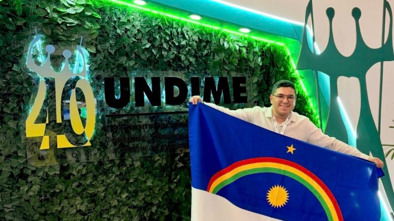 Palmeirina ganha destaque nacional com participação no Fórum da UNDIME em Brasília