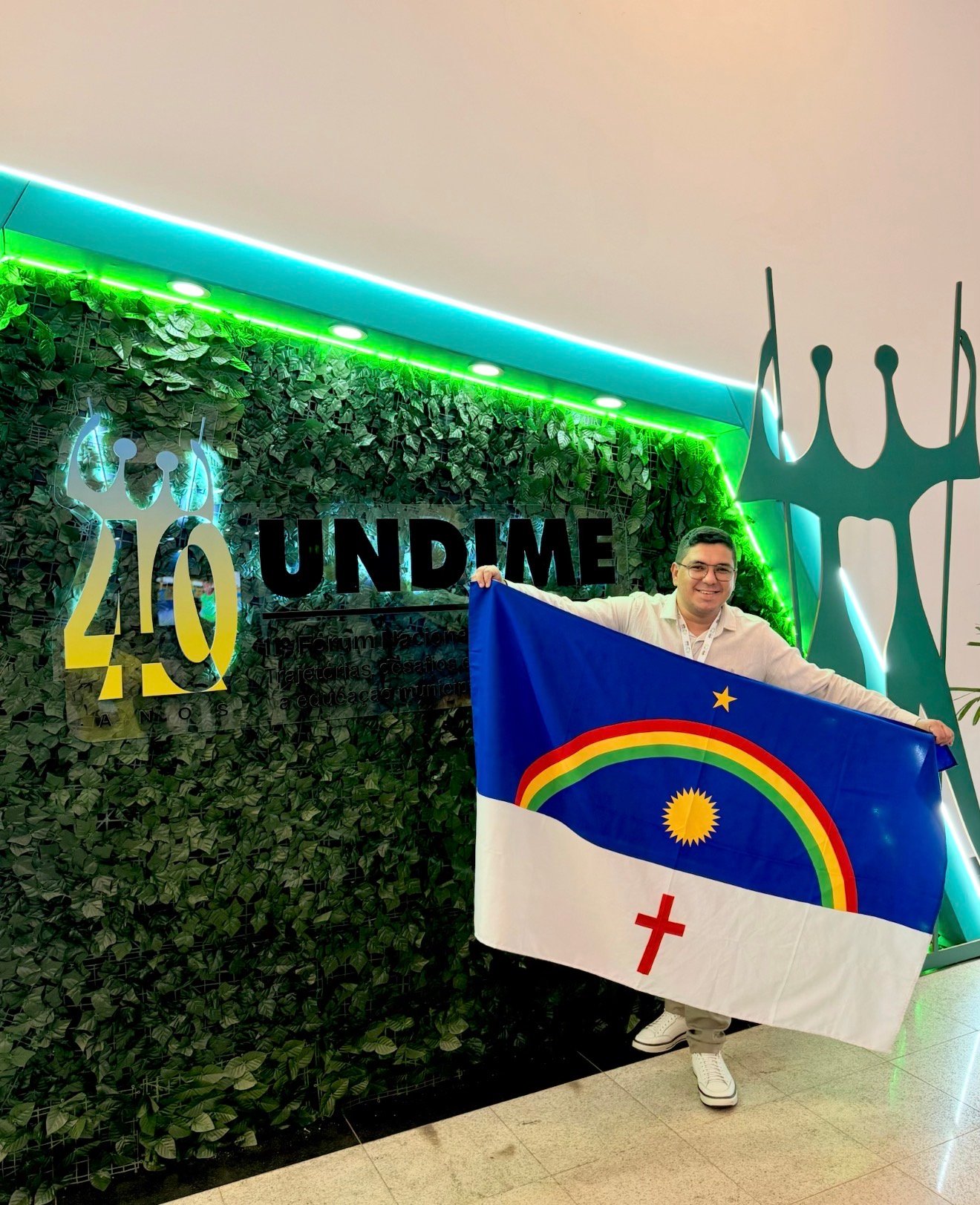 Palmeirina ganha destaque nacional com participação no Fórum da UNDIME em Brasília