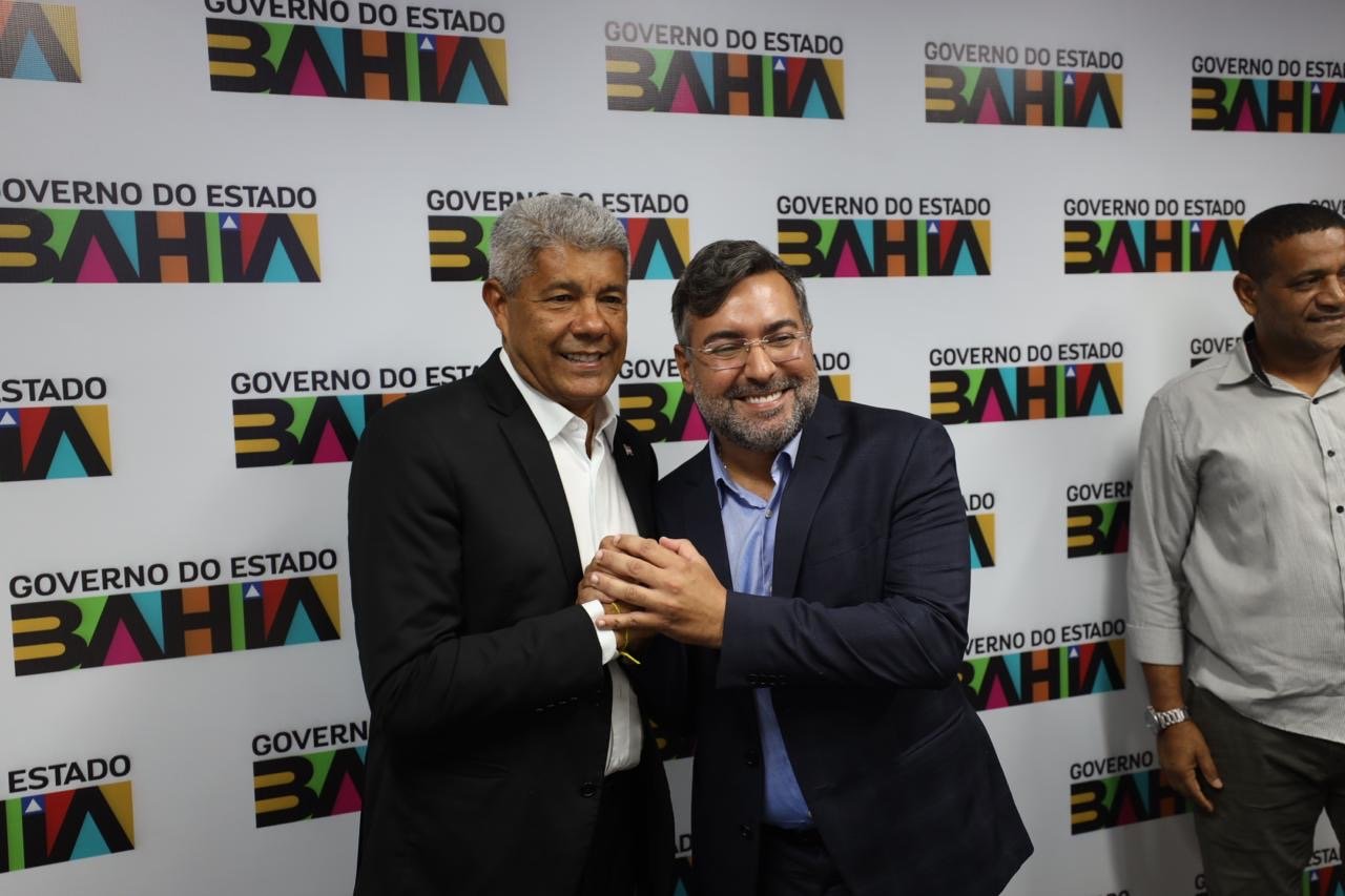 Itapebi ganha novos veículos e equipamentos para ampliar estrutura da saúde municipal