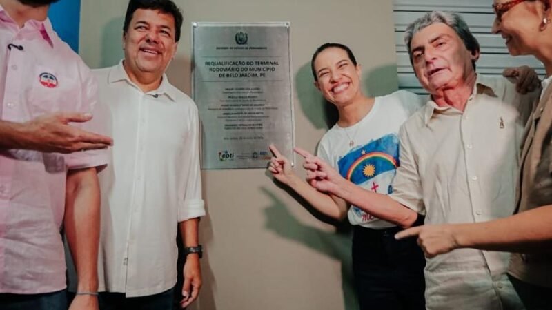 Em Belo Jardim, no Agreste Setentrional, governadora Raquel Lyra entrega novo Terminal Rodoviário e títulos de propriedade