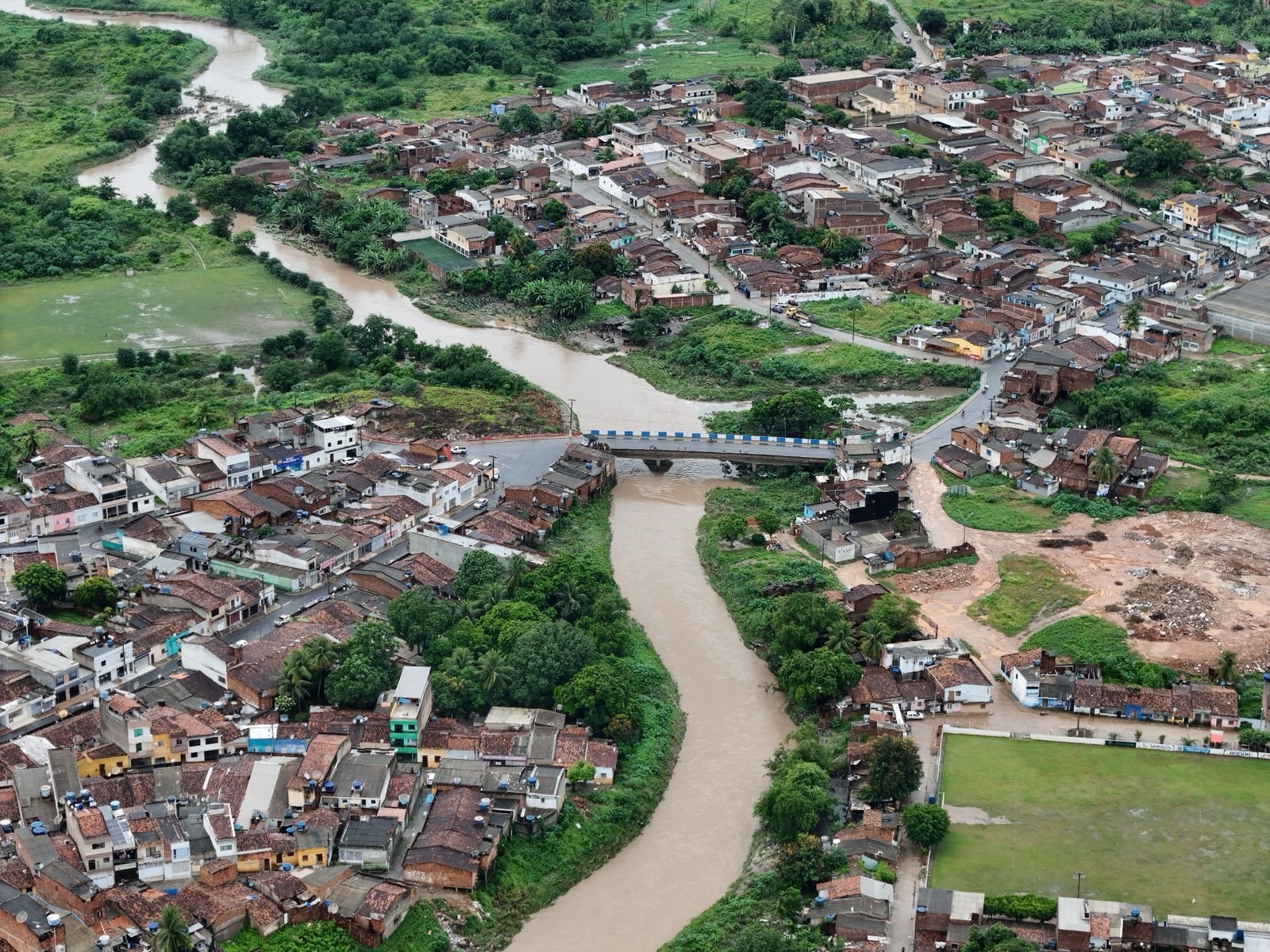 Vitória de Santo Antão participa de reunião com a Defesa Civil Nacional após fortes chuvas