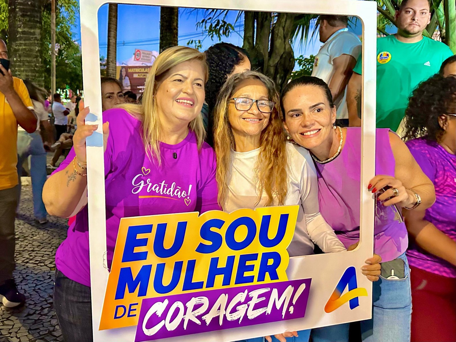 Mulheres de Atitude ganharam as ruas de Jaboatão dos Guararapes com alegria e união