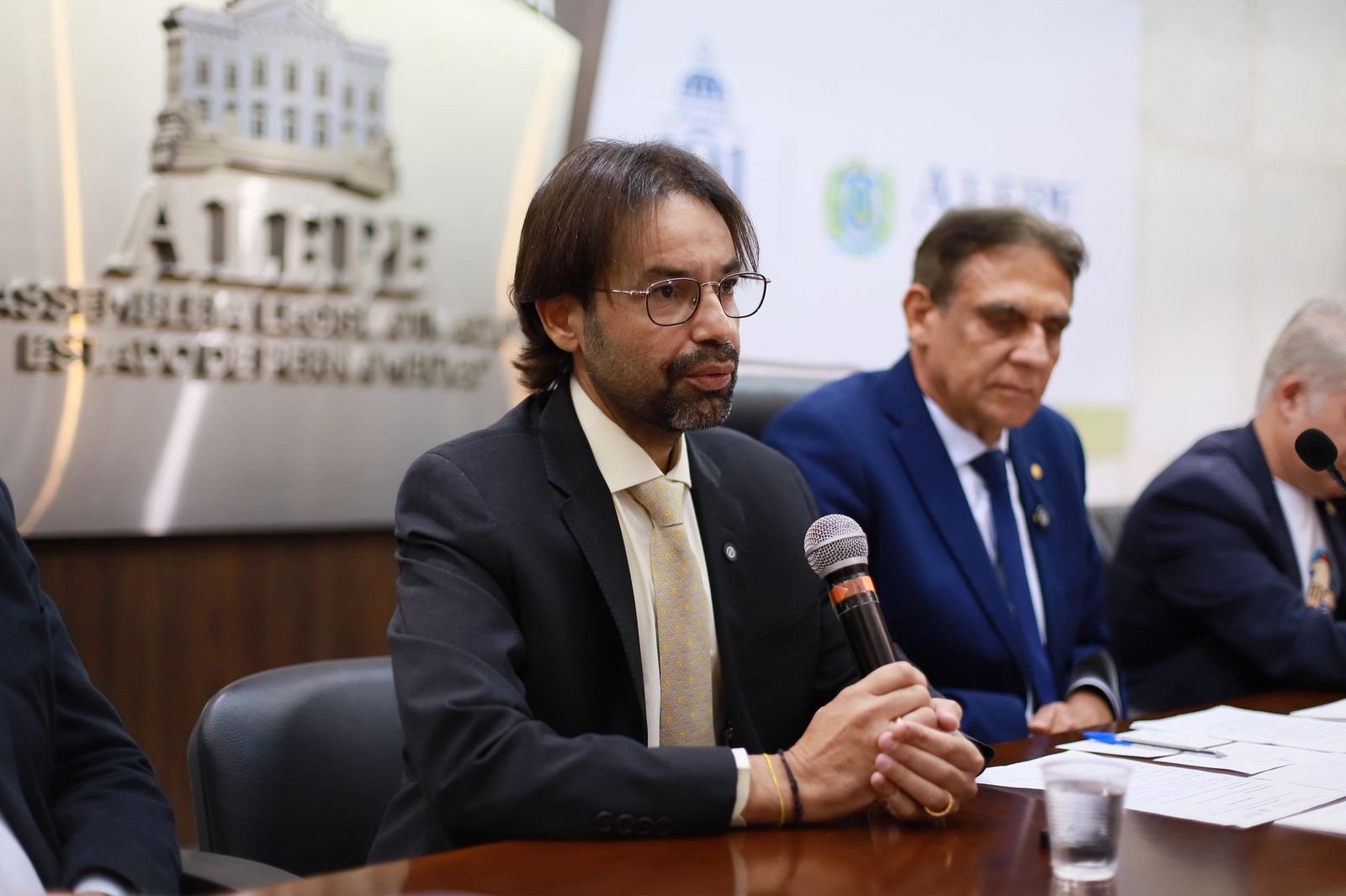 Deputado Diogo Moraes defende união do Polo de Confecções em audiência na Assembleia Legislativa de Pernambuco