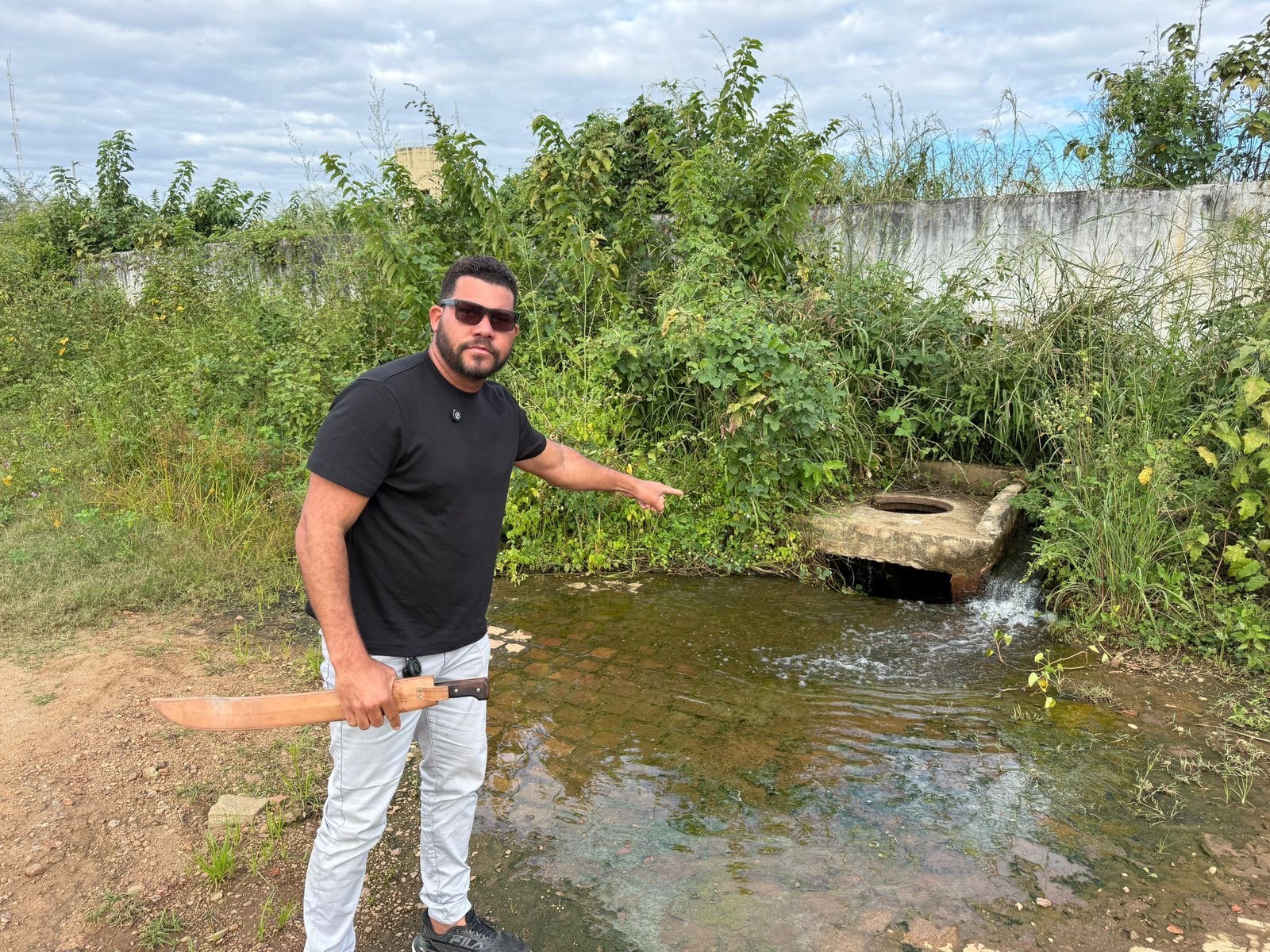 Deputado Abimael Santos investiga falta de água na cidade de Exu