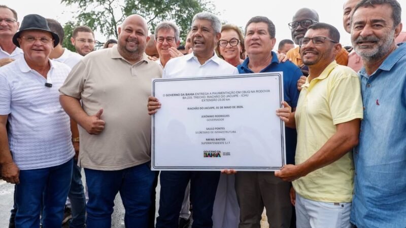 Entregas para infraestrutura, saúde e área rural marcam a celebração do Dia do Trabalhador em Riachão do Jacuípe