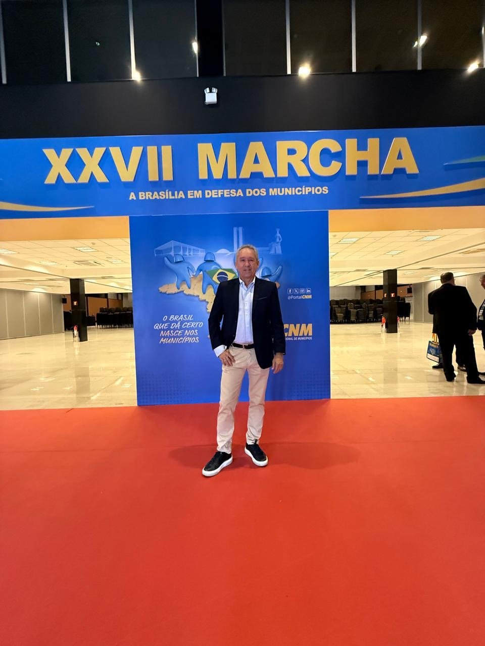 Marcelo Mesquita já está em Brasília para acompanhar os bastidores da Marcha dos Municípios