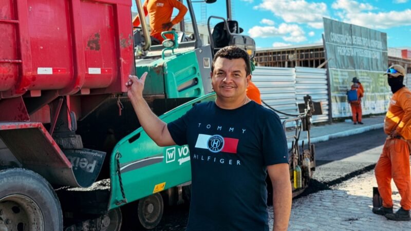 Pedro inicia maior programa de pavimentação asfáltica de Itaíba com investimentos de R$ 2 milhões