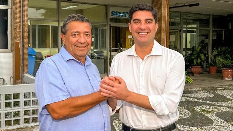 Kaio Maniçoba e Zeinha Torres comemoram a finalização do projeto da PE- 282