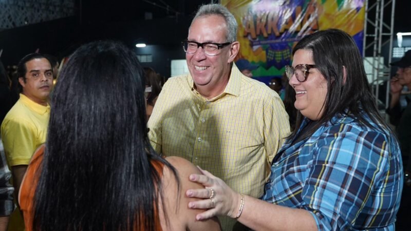 Prefeita Carol Jordão e deputado Álvaro Porto abrem o São João de Ribeirão