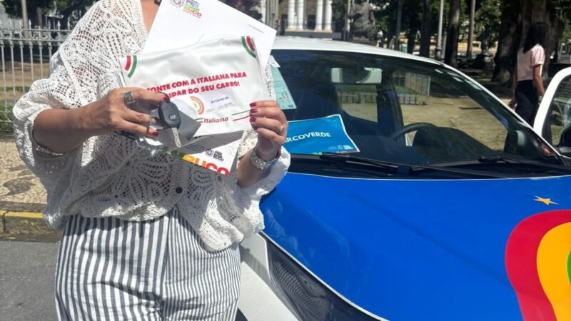 ARCOVERDE RECEBE NOVO VEÍCULO PARA FORTALECER A ASSISTÊNCIA SOCIAL NO MUNICÍPIO