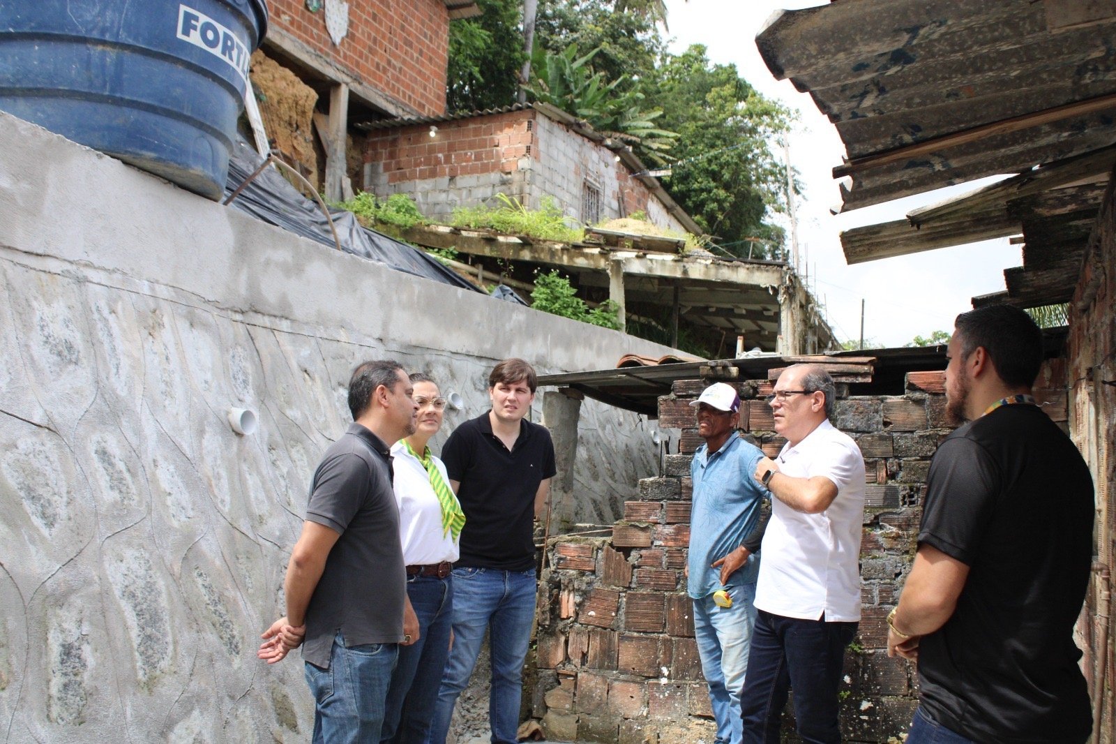 Muro no Alto do Vento leva segurança a 150 famílias em Sucupira