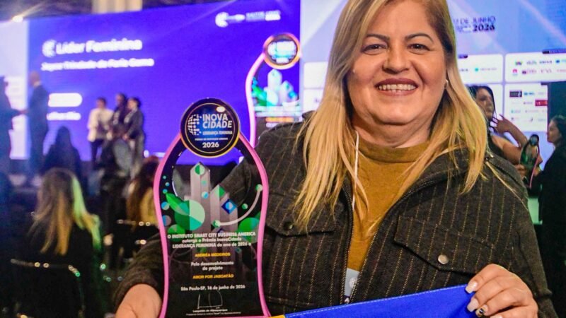 Andréa Medeiros conquista Prêmio InovaCidade Liderança Feminina