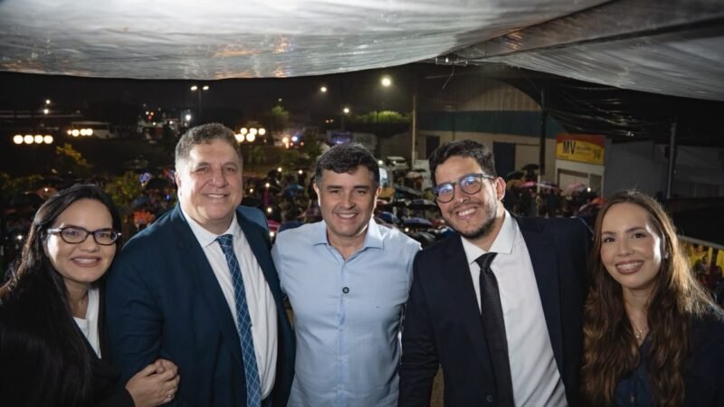 Eduardo da Fonte participa de Cruzada promovida por Felipe Cézar em Vitória de Santo Antão